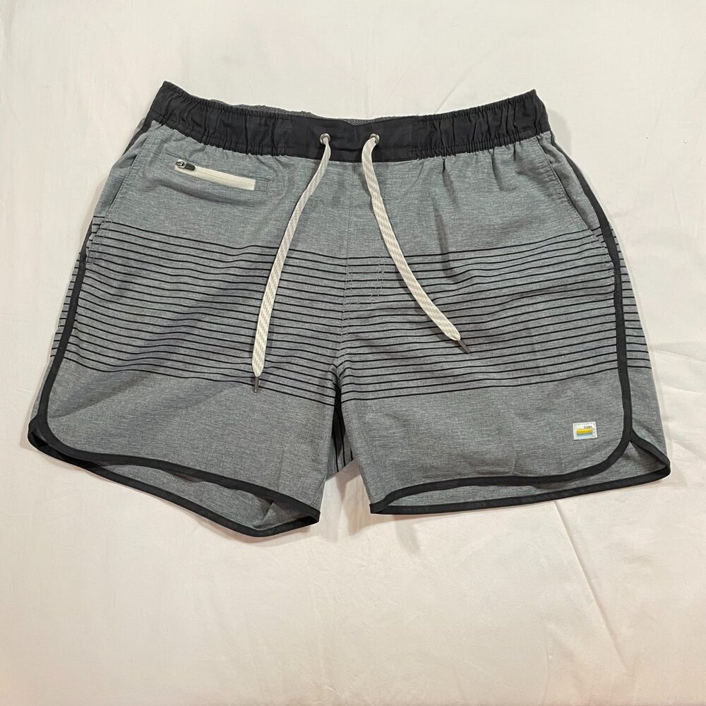 Vuori Banks Shorts, Large, 5” inseam